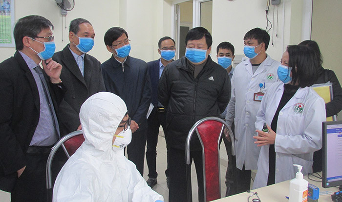 Attaching businesses' responsibility to disease prevention and control for Chinese workers
